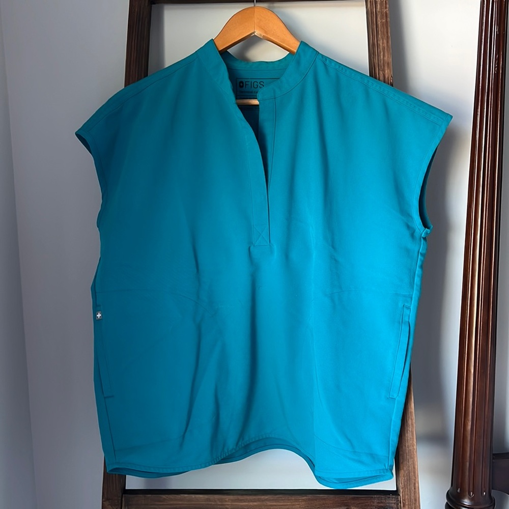 Figs Rafaela Oversized Scrub Top - Teal - Small